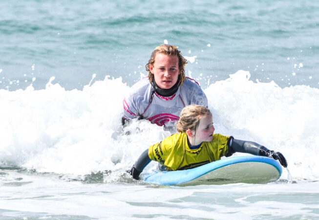 Waves Surf School Cornwall - 1:1 Surf Lesson