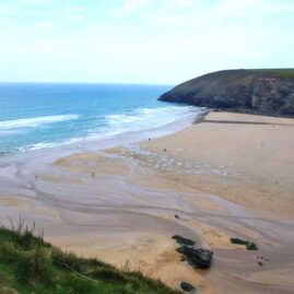 Waves Surf School Cornwall - Surf Lessons Mawgan Porth